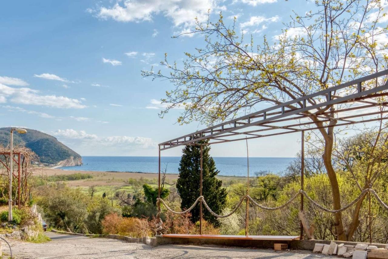 Savovic_Lux Apartment Petrovac Luaran gambar